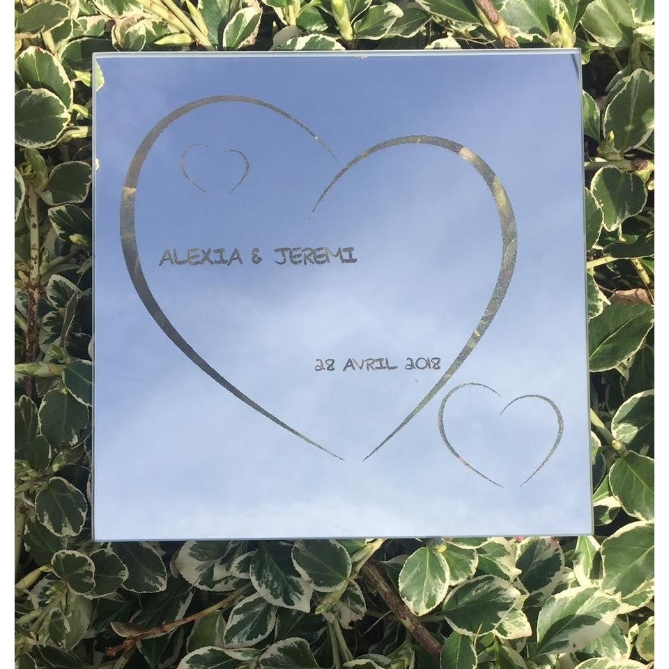"Miroir amoureux gravé"